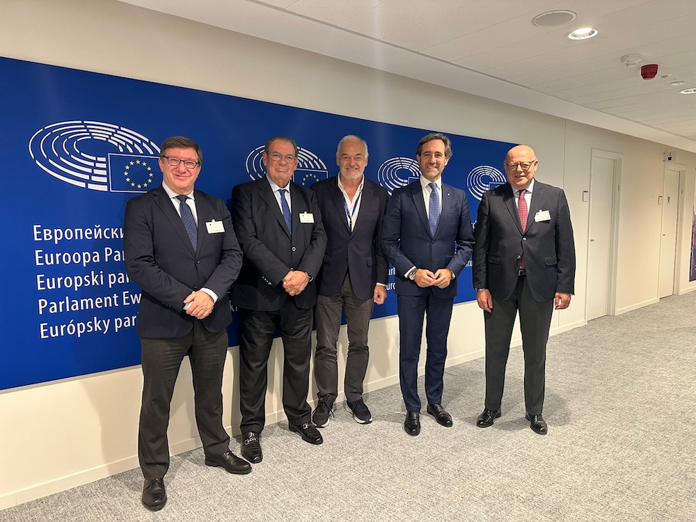C.Abella-J.Molas-Esteban González Pons, Vicepresidente del Parlamento Europeo-JR.Bauza-S.Vallejo.-03.jpeg