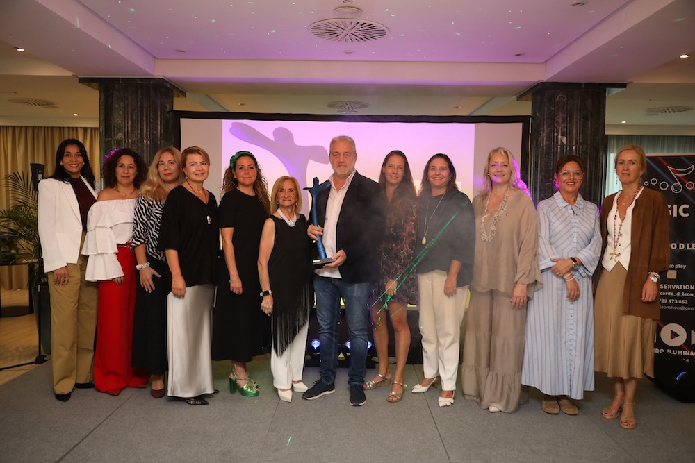 Evento solidario “Rosa del Mar”.jpg